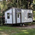 Casa móvil T0 Firefly 8x4m 32m² con electrodomésticos incluidos