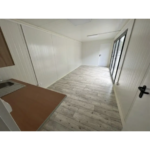 Contenedor habitable 11x3 m (33 m²) nueva con cocina y dormitorio aislada - Imagen 4